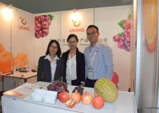 Mrs Liu Fangyuan (middle) and her colleagues are presenting at the booth（Shenzhen Uking Fruit Produce Co., Ltd）